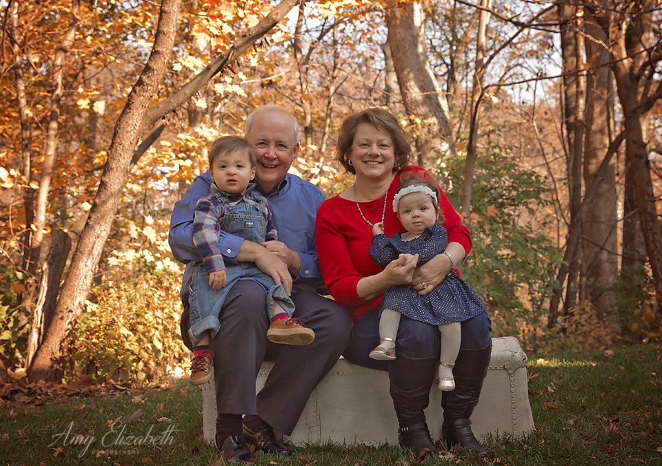 Extended Family Backyard Session – St Louis Missouri