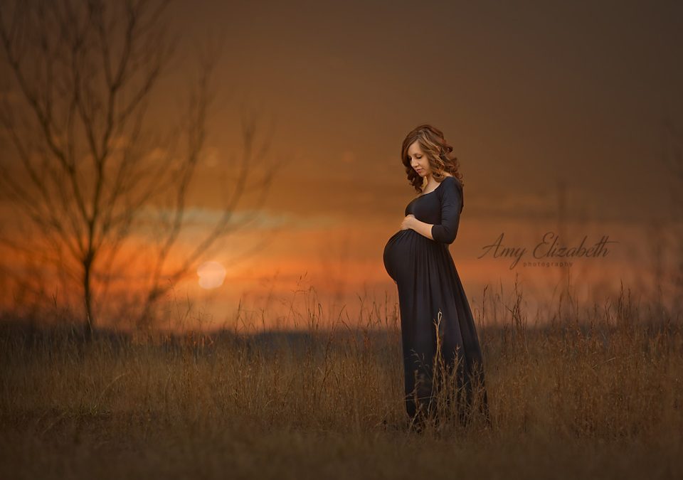 Winter Light Maternity Session – St Louis Missouri