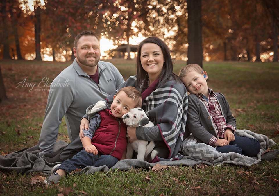 Family Mini-Session at Sylvan Springs Park – St. Louis Photographer