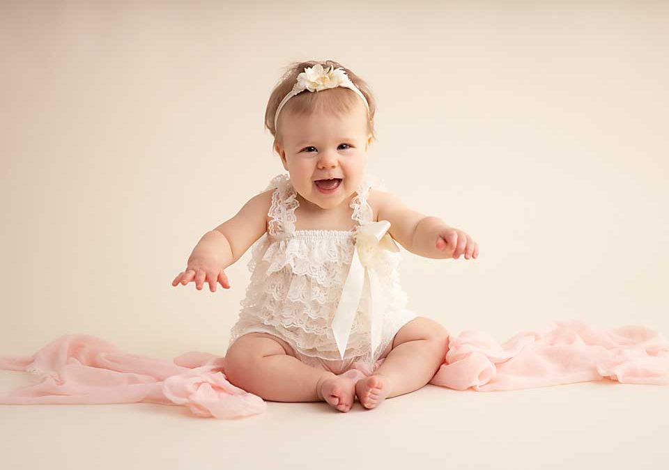 Eliza’s Sitter Portrait Session – St. Louis Photographer