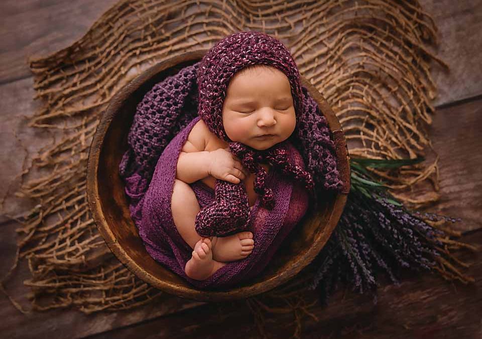 Baby Madilynn’s Newborn Session – St. Louis Photographer